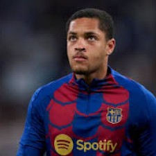 Harvey ne valorise pas le jeune joueur Viktor Roque